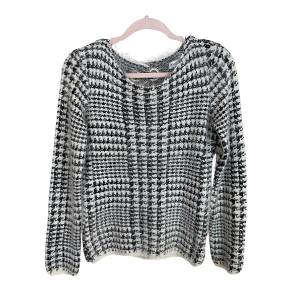 004 -Beatrix Ost Mohair Blend Sweater Size Small - Picture 1 of 4